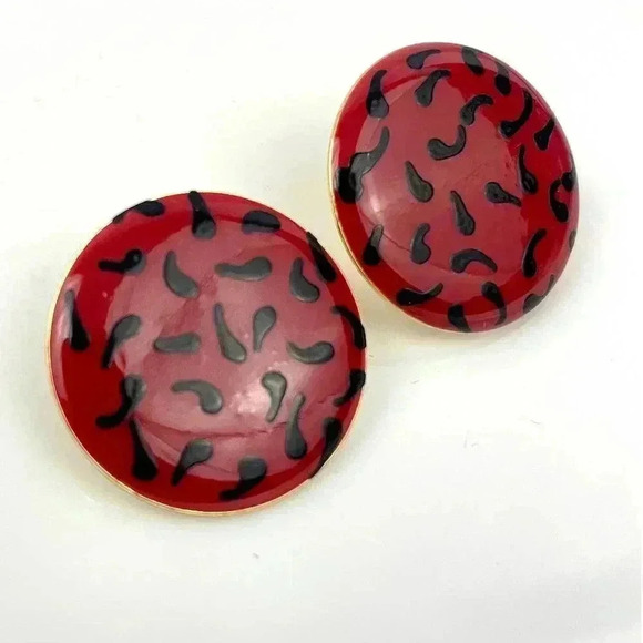 VTG Red Enamel Splatter Round Earrings Unique Gold Tone - Picture 2 of 6